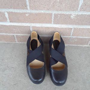 Bussola Black Leather "ZUMAIA" Line Wedge Shoes